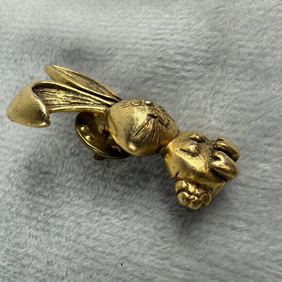 Vintage Gold-Tone Bunny Rabbit Lapel Pin Brooch Tie Tack Easter Holiday - Picture 9 of 16